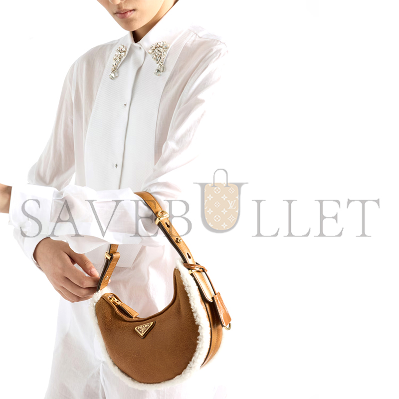 Pra*a arquÉ small shearling shoulder bag 1bc194 (22.5*18.5*6cm)